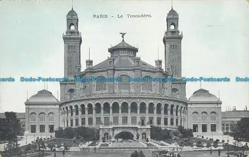 R016724 Paris. Le Trocadero