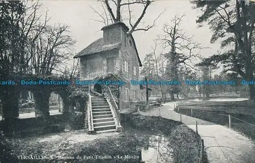 R018150 Versailles. Hameau du Petit Trianon. Le Moulin. Cosse