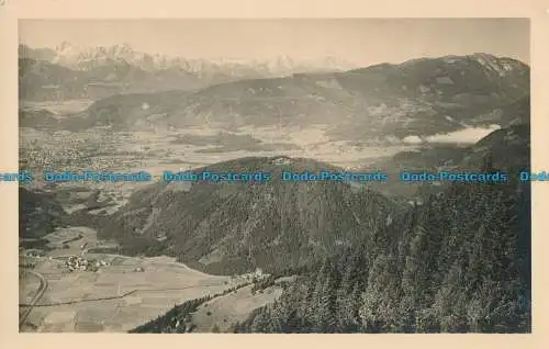 R019188 Kanzelhoher Blick gegen die Julischen Alpen. RP