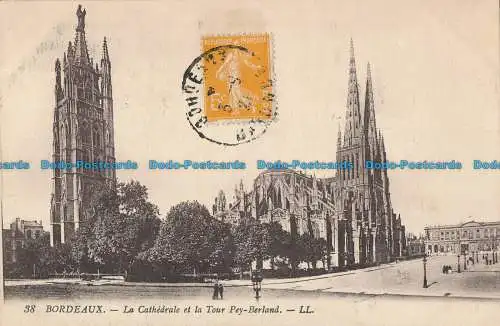 R021451 Bordeaux. La Cathedrale et la Tour Pey Berland. Levy Fils. Nr 38