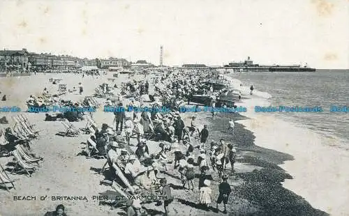 R041755 Beach and Britannia Pier Gt. Yarmouth