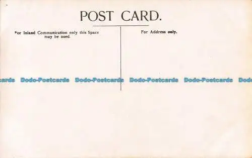 R041893 Alte Postkarte. Frau