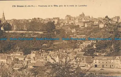 R045433 Dinan. Panorama de la Ville pris de la route de Lanvallay