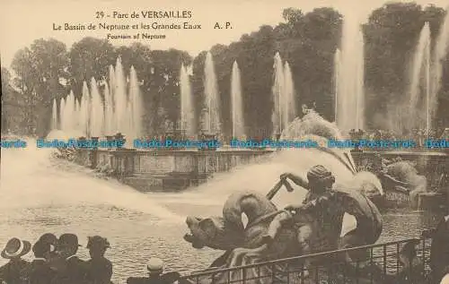 R045467 Parc de Versailles. Le Bassin de Neptune et les Grandes Eaux. A. papeghi