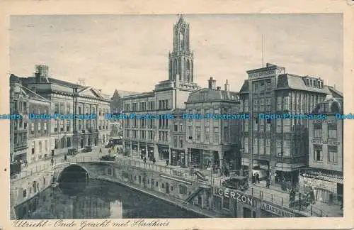 R047103 Utrecht Oude Gracht met Stadhuis. Weenenk. 1929