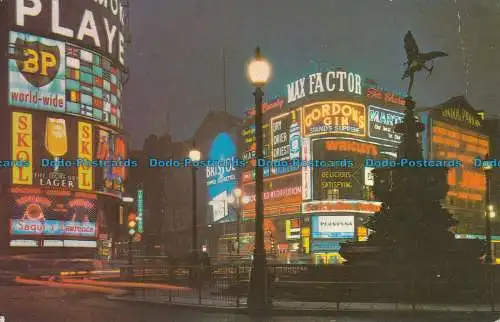 R050488 Piccadilly Circus bei Nacht. London. 1971