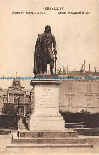 R051601 Versailles. Statue von General Hoche. Moreau