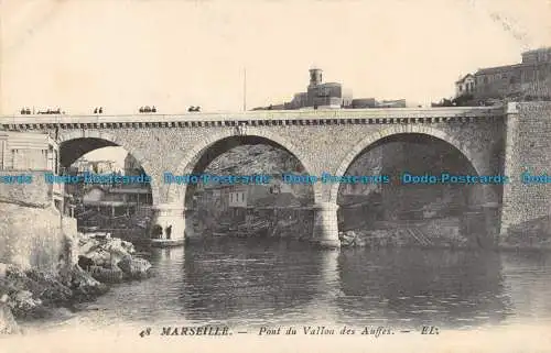 R052730 Marseille. Pont du Vallon des Auffes. Nr 48