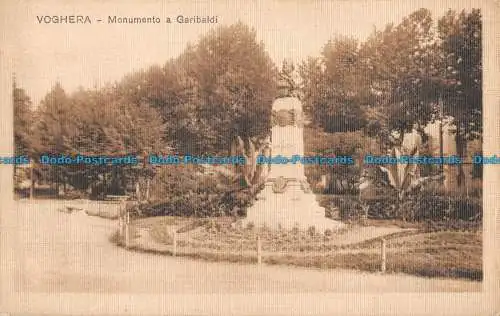 R051247 Voghera. Monumento a Garibaldi