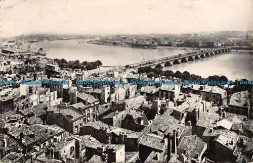 R054519 Bordeaux. Vue Generale prise de la Tour St. Michel. Bloc Freres