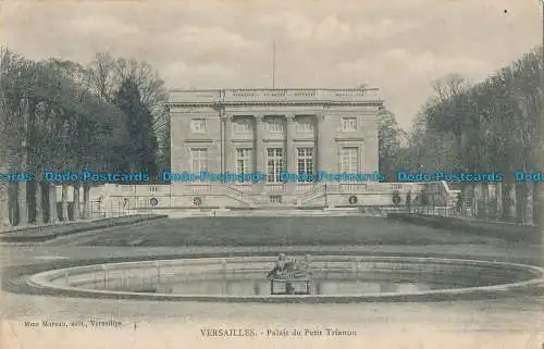 R056397 Versailles. Palais du Petit Trianon. Mme Moreau