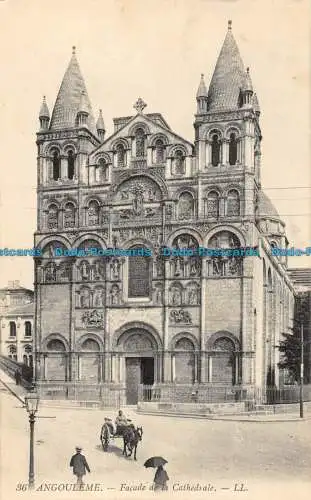 R058577 Angouleme. Facade de la Cathedrale