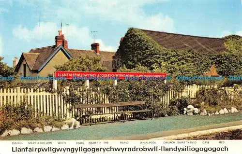 R067296 Llanfairpwllgwyngyllgogerychwyrndrobwll Llandysiliogogogoch. Eisenbahn Sta