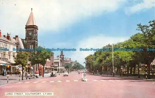 R070422 Lord Street. Southport. Dennis