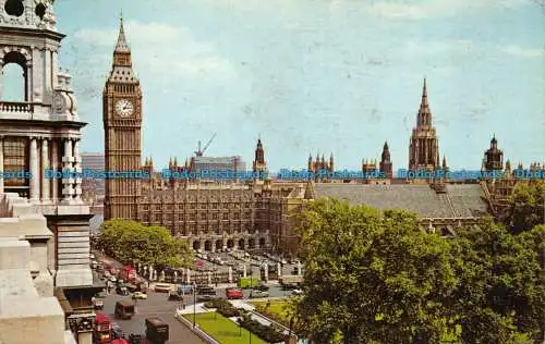 R069700 The Houses of Parliament und Parliament Square. London