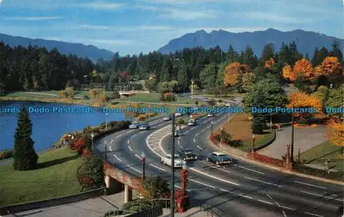 R083370 Eingang zum Stanley Park. Damm