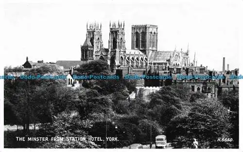 R090836 The Minster vom Station Hotel. York. Valentinstag. Silveresque