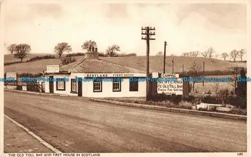 R092650 Die alte Mautbar und das erste Haus in Schottland. Nr 1680