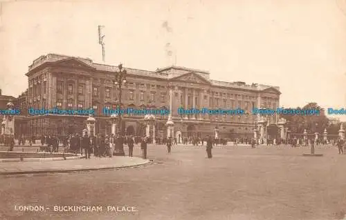 R093702 London. Buckingham Palace. 1932