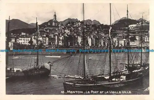 R093740 Menton. Le Port et la Vieille Ville. Nr 45