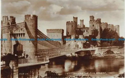 R092496 Conway Castle and Bridge. Valentinstag. Nr 5619. RP. 1942