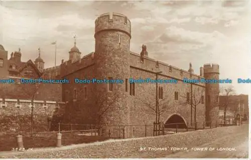 R094265 St. Thomas Tower. Tower of London. Valentinstag. Nr 3423. RP. 1937