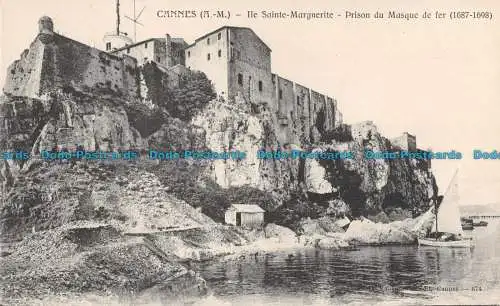 R093512 Cannes. Ile Sainte Marguerite. Prison du Masque de Fer