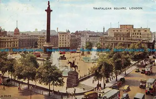 R094466 Trafalgar Square. London. Valentinstag. Valesque