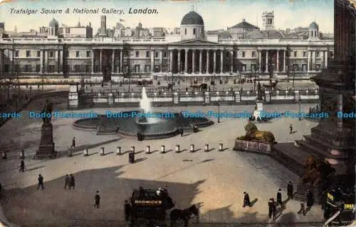 R095704 Trafalgar Square und National Gallery. London. Fielder und Henderson