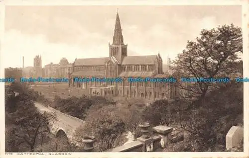 R102170 Die Kathedrale. Glasgow