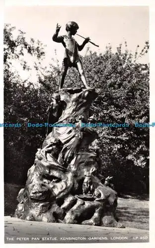 R104213 Die Peter Pan Statue. Kensington Gardens. London. RP. Lansdowne Publishi