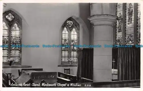 R106418 Ambleside Parish Church. Wordsworth Chapel und Fenster. RP. 1955