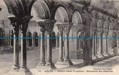 R106864 Arles. Cloitre Saint Trophime. Ensemble des Galeries. Nr 73