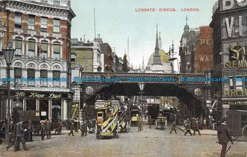 R109314 Ludgate Circus. London