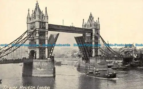 R111015 Tower Bridge. London. Die klassische