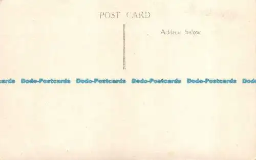 R111461 Alte Postkarte. Halle