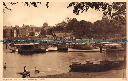 R110954 Bowness Bay und Old England Hotel. Photochrom