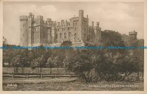 R111828 Schloss Arundel aus den Wiesen. Lapworth. Valentinstag. Nr 31085. 1938