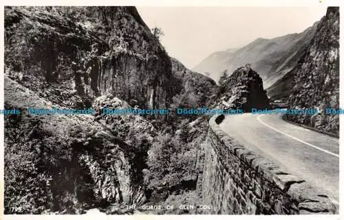 R116181 Die Schlucht von Glen Coe. Weiß Best of All. RP