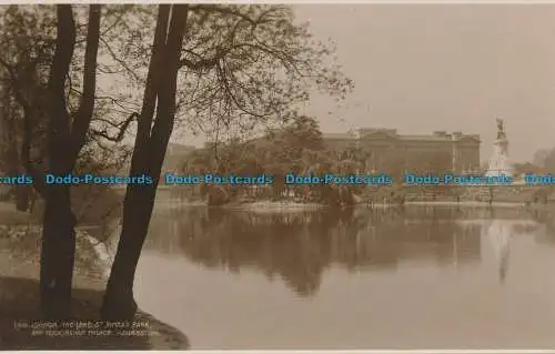 R116621 London. Der See. St. James Park und Buckingham Palace. Judges Ltd