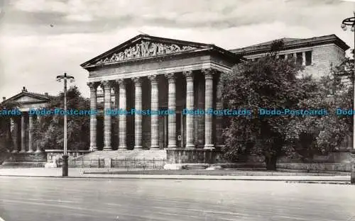 R123852 Szepmuveszeti Muzeum. Budapest. 1967