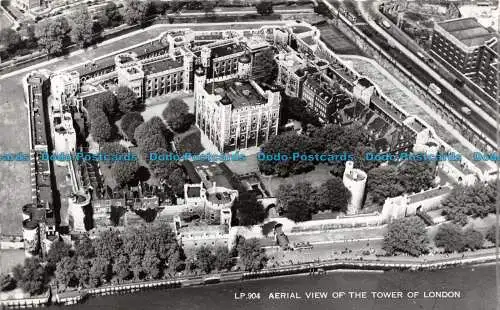 R125793 Luftaufnahme des Tower of London. Lansdowne. RP