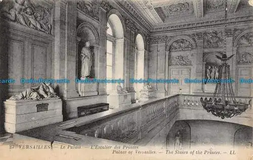 R142745 Versailles. Le Palais. LEscalier des Princes. Schloss Versailles. Die