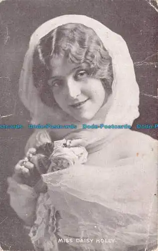 R142060 Miss Daisy Holly. Alte Fotografie. Postkarte. 1921