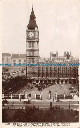 R141445 Big Ben und Parliament Square. London. Zeigt die Themse und Coun