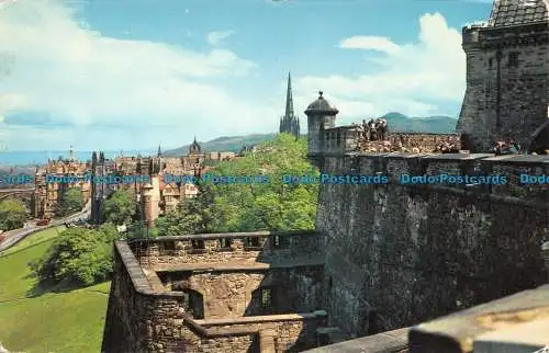 R143077 Edinburgh Castle. Präzision
