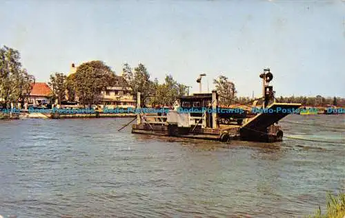 R141747 Reedham Ferry. Norfolk Broads
