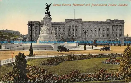 R165822 Queen Victoria Memorial und Buckingham Palace. London. Valentine