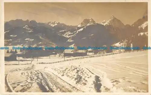 R166153 unbekannter Ort. Berge. Winter. Schnee