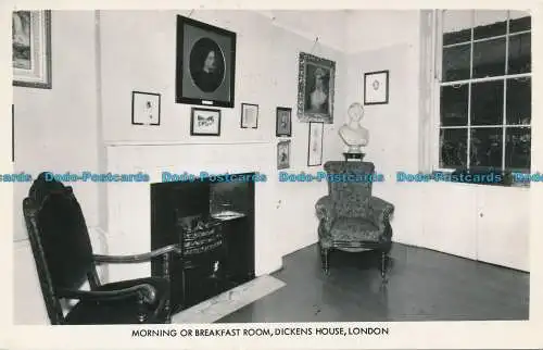 R167083 Morgen- oder Frühstücksraum. Dickens House. London. RP. 1966